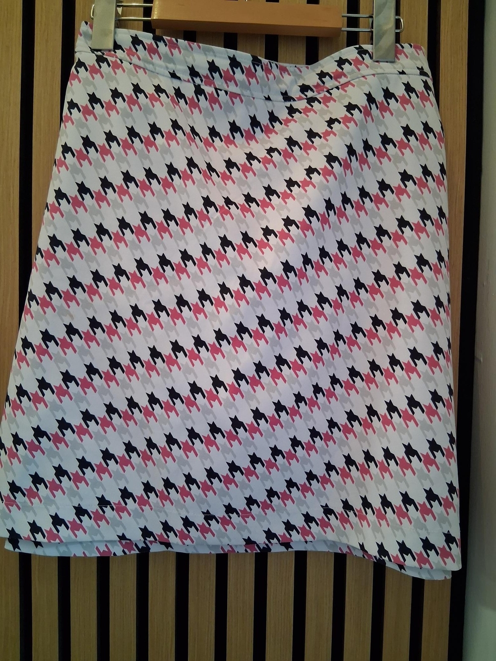 Women’s White Houndstooth Print A-Line Skirt (skort) with Pink and Black Accents